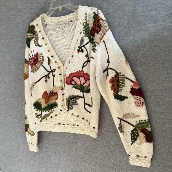 All Week Long Chunky Cardigan Sweater M Floral Cottagecore Cabin Beige Crochet - Picture 3 of 13